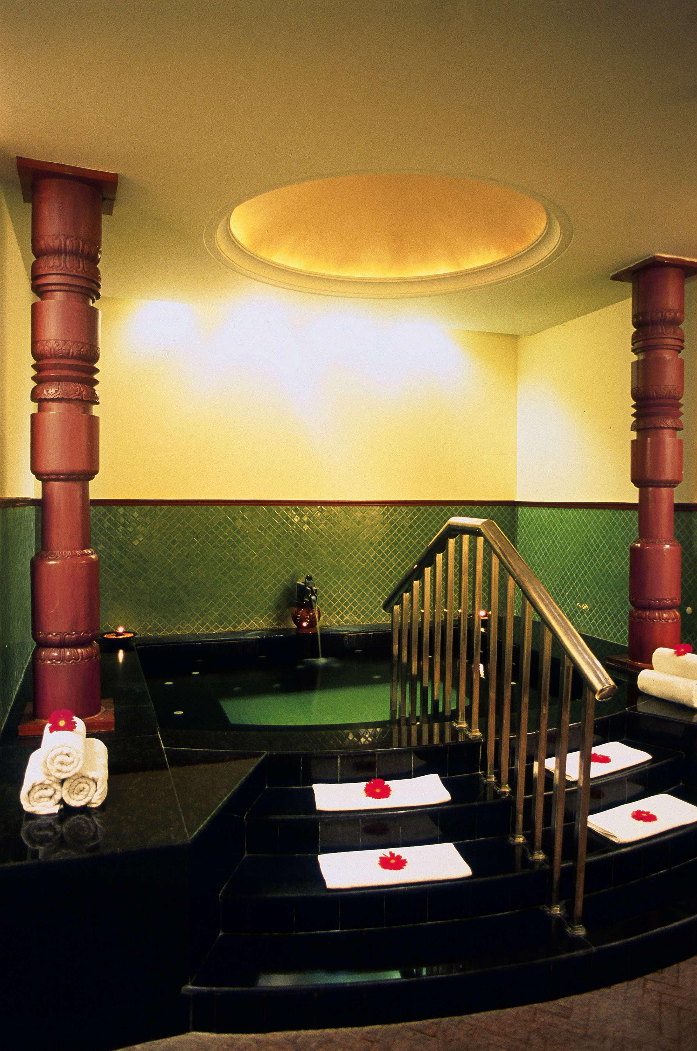 Hyatt Regency Kathmandu Hotel Buitenkant foto