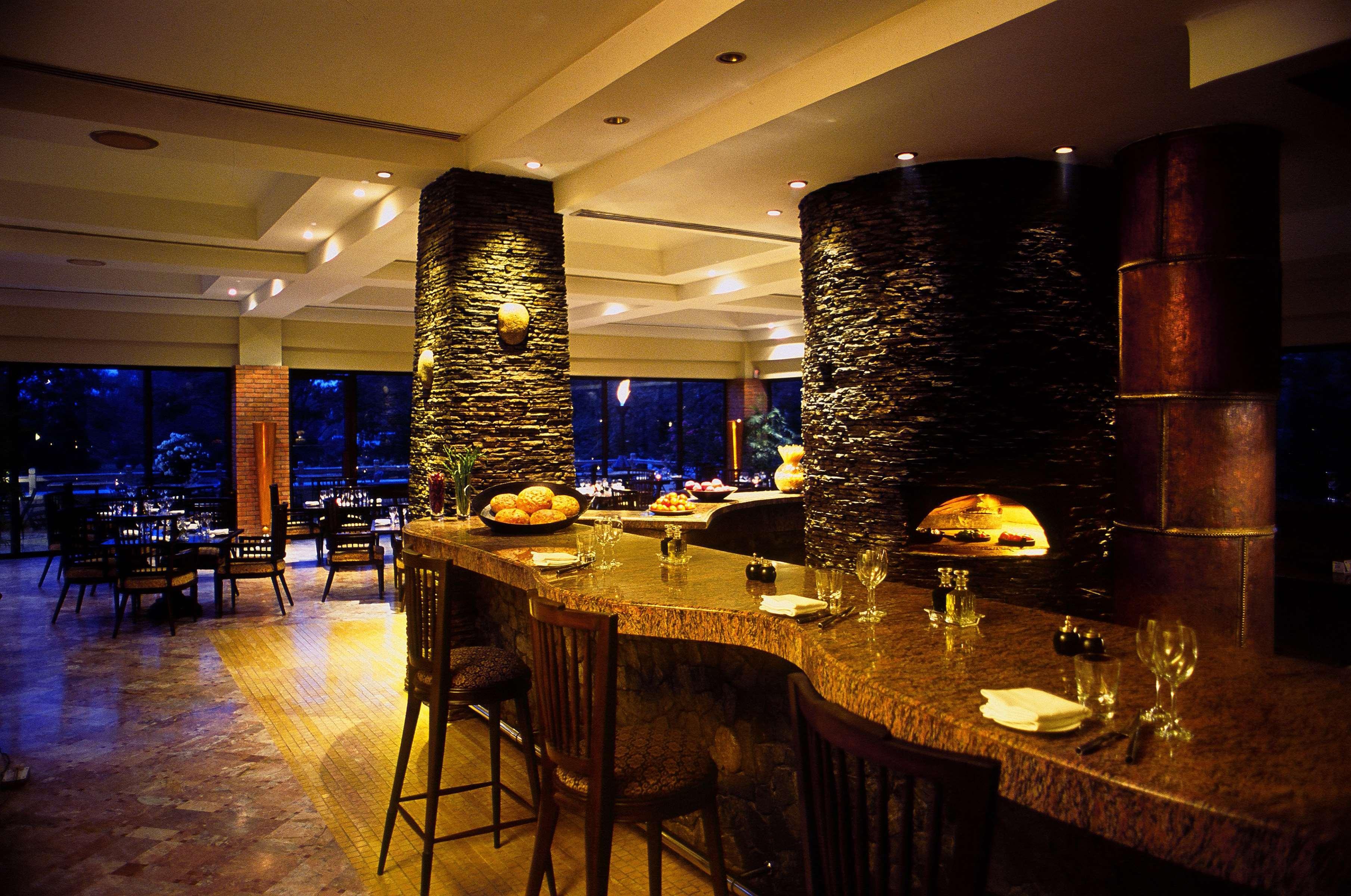 Hyatt Regency Kathmandu Hotel Buitenkant foto