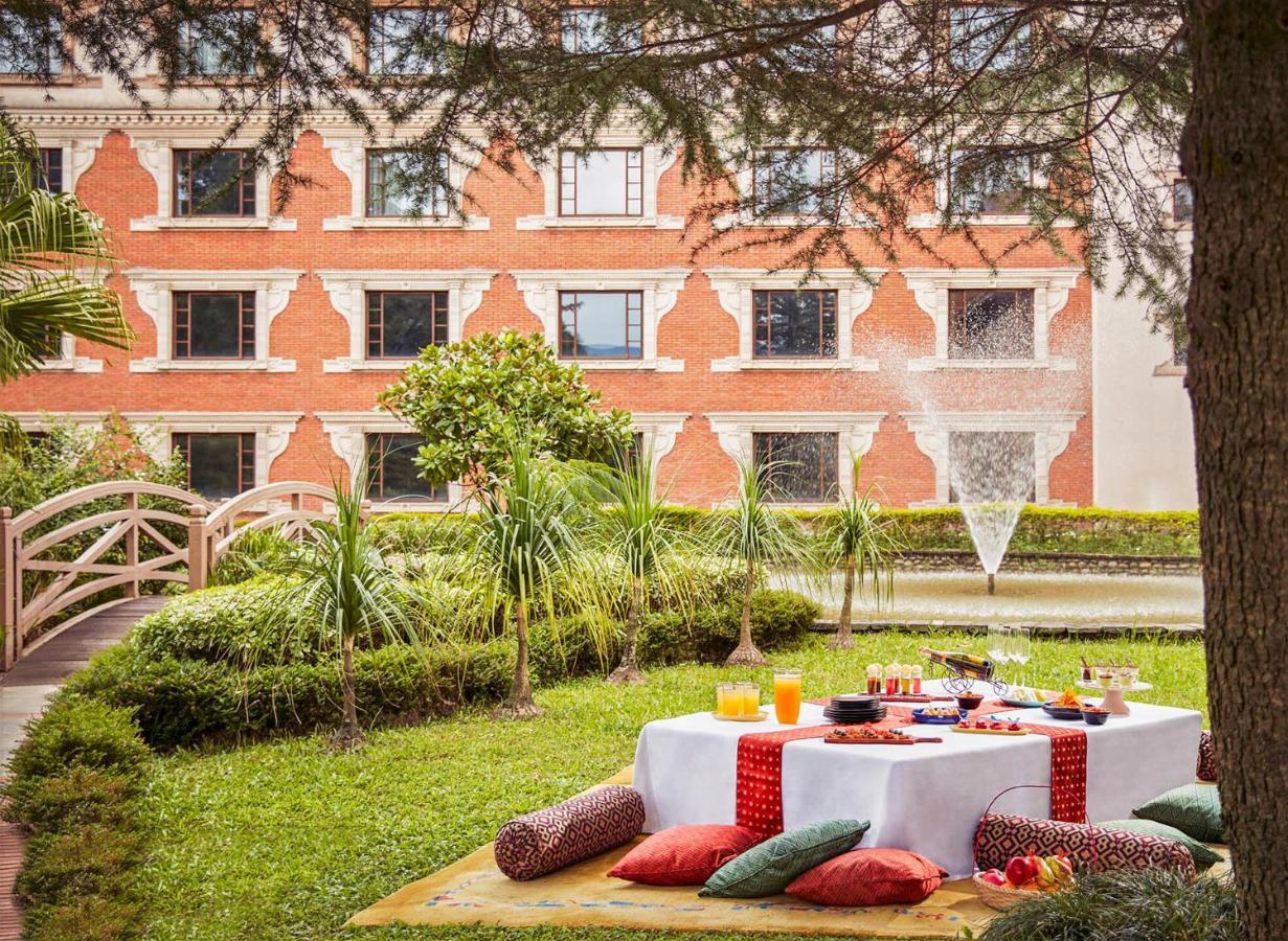 Hyatt Regency Kathmandu Hotel Buitenkant foto